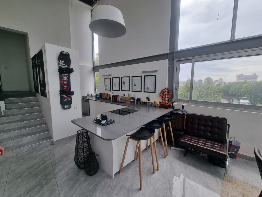 To Let 2 Bedroom Property for Rent in Tamboerskloof Western Cape